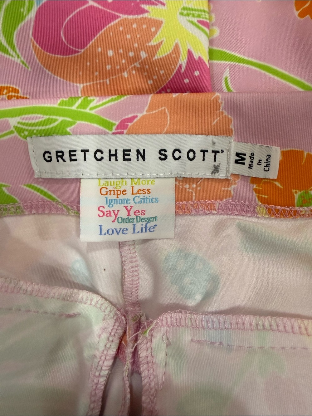 Gretchen Scott Designs Pale Pink Jersey Skippy Skort size Medium in Birds & Bees - Picture 4 of 5